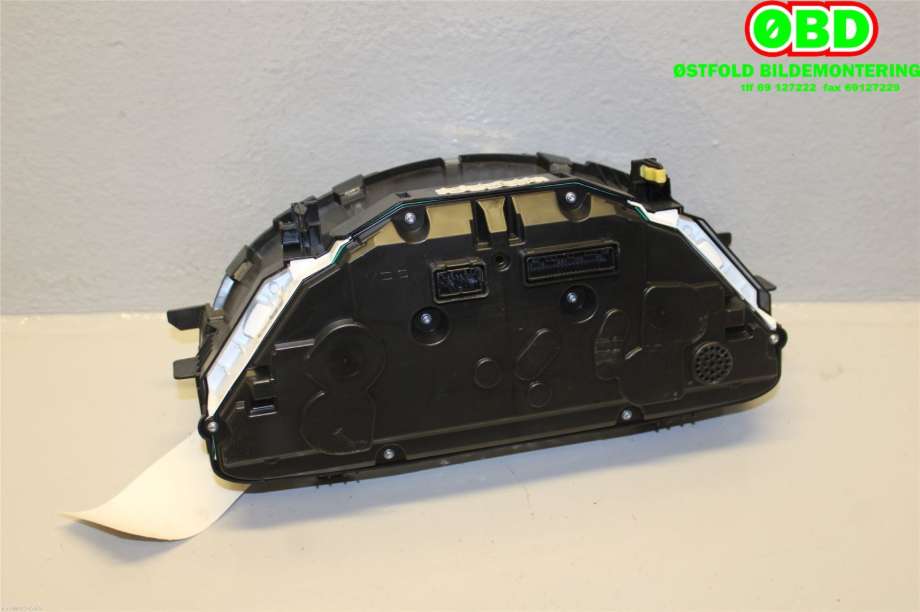 Instrumentpanel til Toyota Auris 2015-2019 (Type II, Fase 2)  (TOYOTA|838000ZW31|)