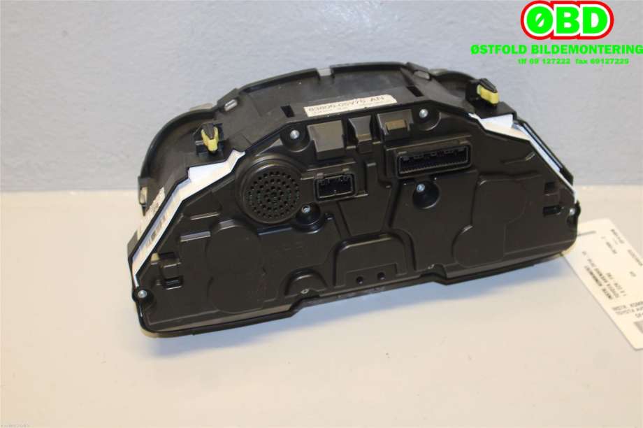 Instrumentpanel til Toyota Avensis 2015-2019 (Type III, Fase 2)  (TOYOTA|8380005V70|)