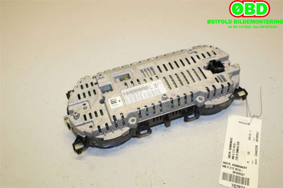 Instrumentpanel til Mercedes E-Klasse 2016-2023 (W213) (W213) (MERCEDES|A 213 900 01 10|A 213 900 02 29|2139000110)