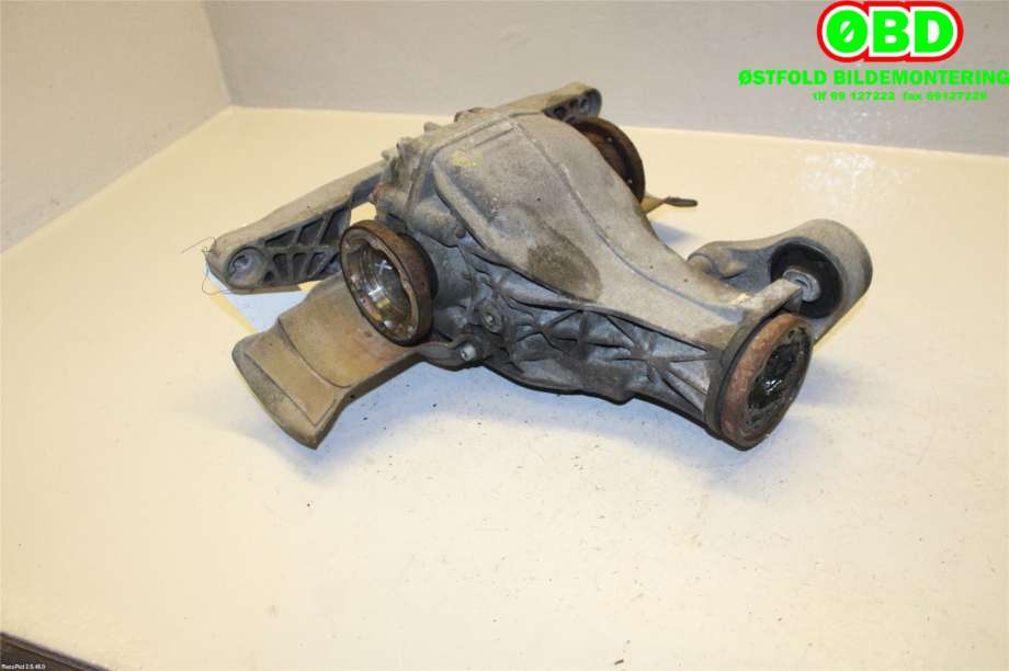 Kardang klokke bak til Audi A6, Allroad 2006-2008 (Type II, Fase 1) (C6) (C6) (AUDI|0AR 500 043 C|0AR 500 043 R|)
