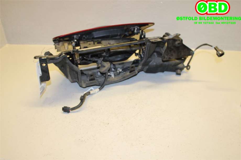 Karosseri diverse til Nissan Leaf 2011-2017 (Type I)  (NISSAN|657013NL0C|)