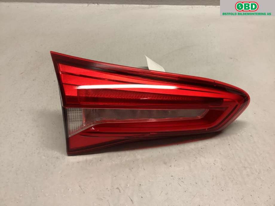 Baklykt venstre indre til Ford Focus 2018-->> (Type IV) (FORD|2525734|)
