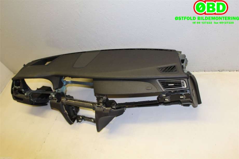 Dashbord til BMW 7-Serie 2009-2015 (F01/F02/F03/F04) (F01/F02/F03/F04) (BMW|51452336419|51459160070|)