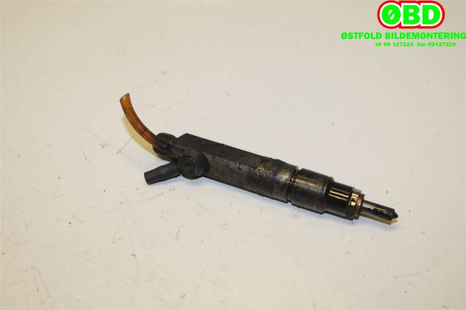 Dyse innsprøyting diesel til VW Transporter / Caravelle 1990-2003 (T4) (T4) (VOLKSWAGEN|074 130 201 C|)