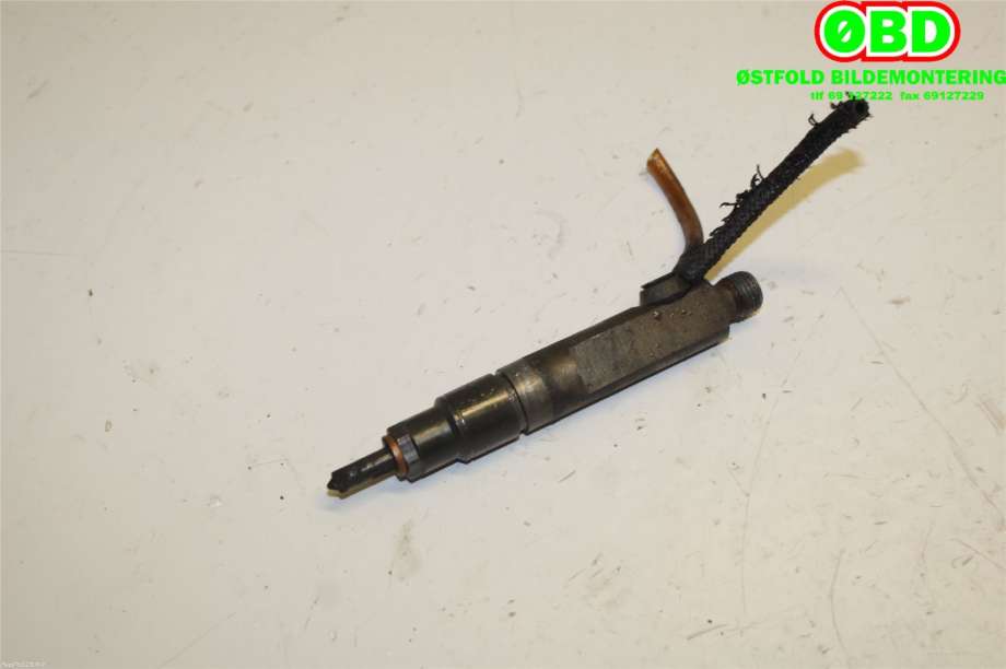 Dyse innsprøyting diesel til VW Transporter / Caravelle 1990-2003 (T4) (T4) (VOLKSWAGEN|074 130 201 C|)