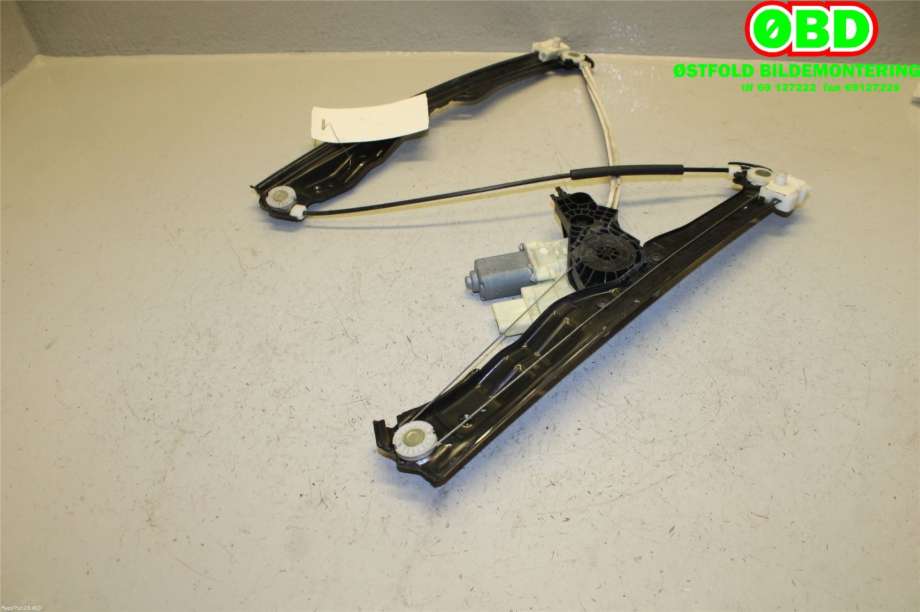 Ruteheis høyre foran til Peugeot 308 2013-2021 (Type II)  (PEUGEOT|9816273080|9826079480|)