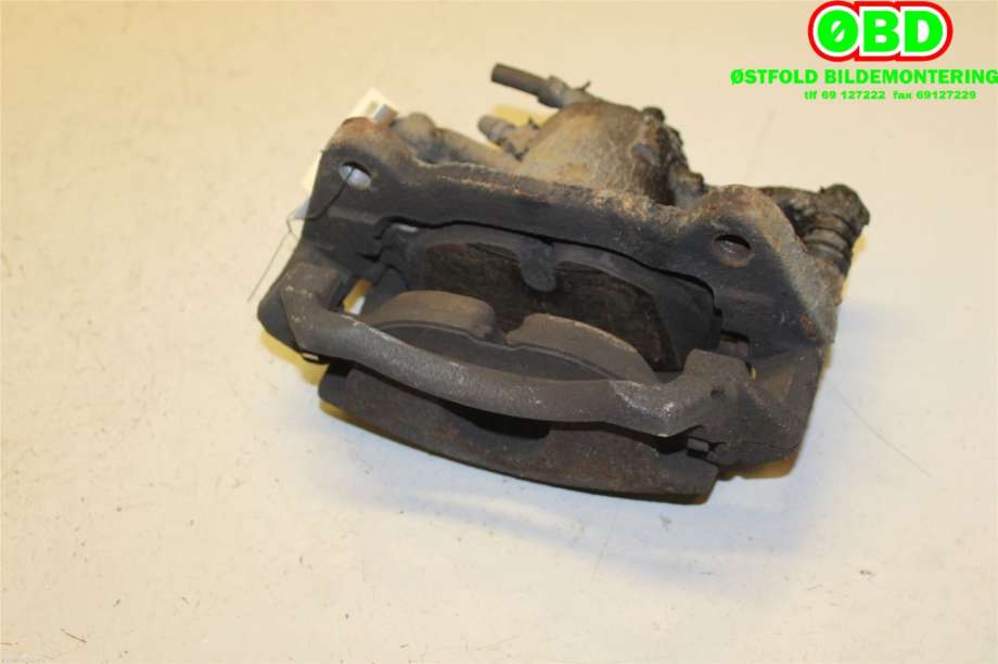 Bremsecaliper venstre foran til VW Golf Sportsvan 2014-2018 (VOLKSWAGEN|8V0 615 123|)