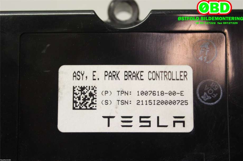 Styreenhet elektrisk parkbrems (EPB - Electric Parking Brake) til Tesla Model S 2016-2021 (Fase 2)  (TESLA|100761800E|)