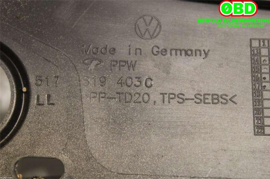 Deksel til VW Golf Sportsvan 2014-2018  (VOLKSWAGEN|517 819 404 B|517 819 403 C|)