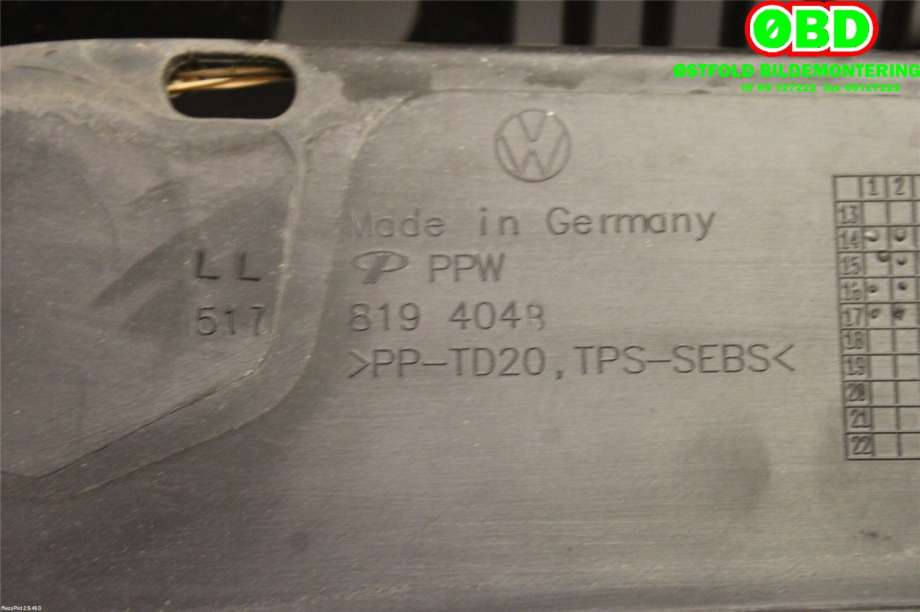 Deksel til VW Golf Sportsvan 2014-2018  (VOLKSWAGEN|517 819 404 B|517 819 403 C|)