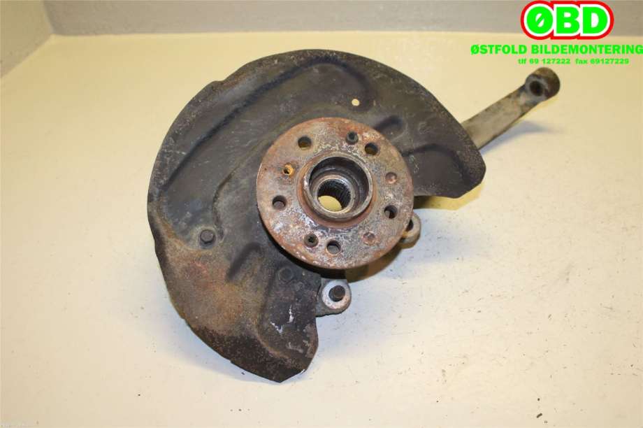 Hjulspindel venstre foran til Mercedes GL 2006-2012 (X164) (X164) (MERCEDES|A 164 330 17 20|A 164 330 23 20|)