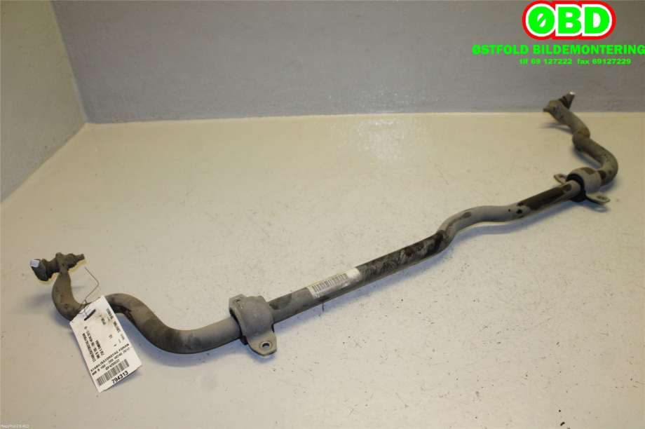 Stabilisatorstag foran til Mercedes B-Klasse, 2011-2018 (W246) (W246) (MERCEDES|A 246 320 35 11)