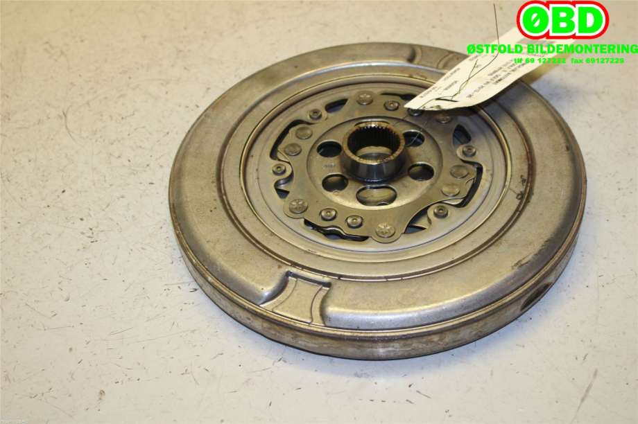 Svinghjul automat til VW e-Golf 2014-2017 (Fase 1) (VOLKSWAGEN|04E 105 266 C|04E 105 266 AD|)