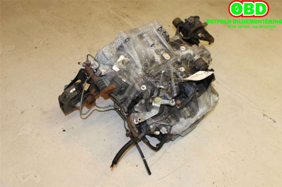 Girkasse manuell 6-trinn til Toyota Avensis 2009-2015 (Type III, Fase 1)  (TOYOTA|3030020A20|)