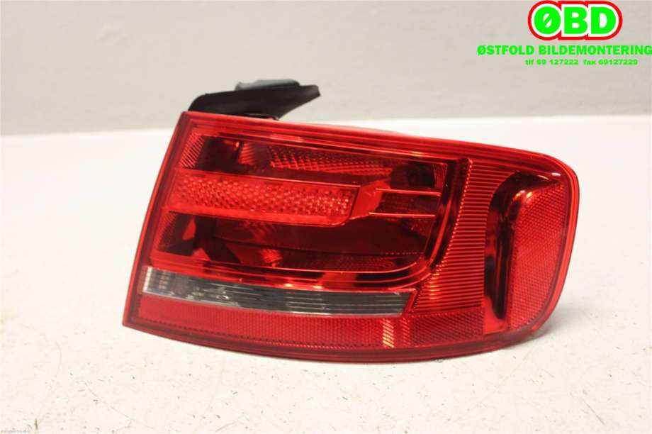 Baklykt høyre til Audi A4 2007-2014 (Type IV) (B8) (B8) (AUDI|8K5 945 096 D|)
