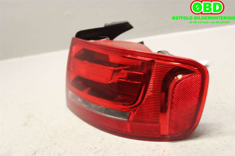 Baklykt høyre til Audi A4 2007-2014 (Type IV) (B8) (B8) (AUDI|8K5 945 096 D|)