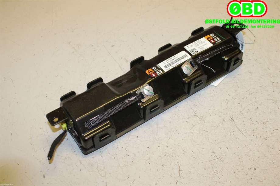 Airbag kne til Tesla Model S 2013-2016 (Fase 1)  (TESLA|100526000G|)