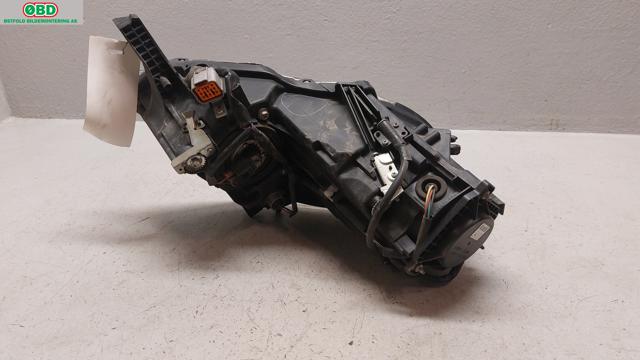Frontlykt høyre halogen til Mitsubishi i-MiEV 2010-->>  (MITSUBISHI|8301C760|)