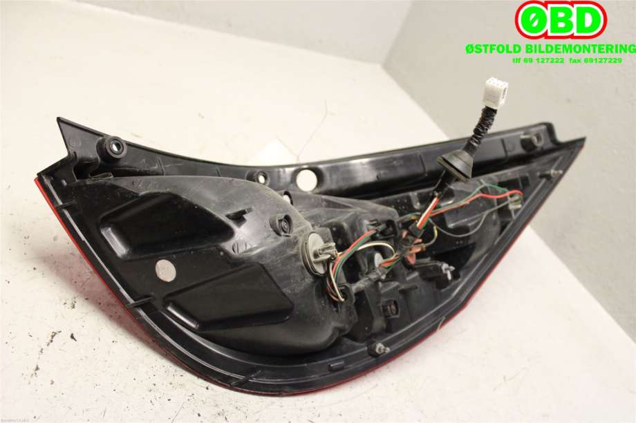 Baklykt venstre til Hyundai i30 2007-2012 (Type I)  (HYUNDAI|924012R010|)