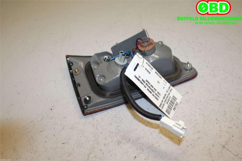 Baklykt høyre indre til Lexus IS 2006-2013 (Type II) (XE20) (XE20) (LEXUS|8158153070|8158153071|)