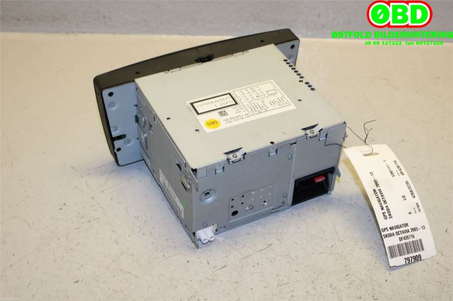 Bilstereo navigasjon til Škoda Octavia 2009-2013 (Type II, Fase 2)  (SKODA|1Z0 035 156 F||1Z0035156F)