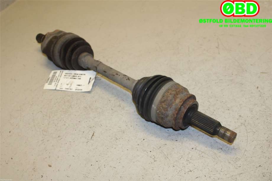 Drivaksel venstre foran til Mitsubishi Outlander 2012-2015 (Type III, Fase 1)  (MITSUBISHI|3815A479|)