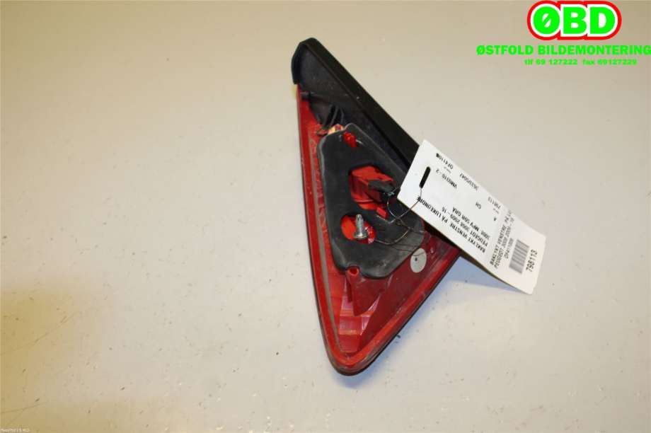 Baklykt venstre indre til Peugeot 3008 2009-2016 (Type I)  (PEUGEOT|6350 HE|)