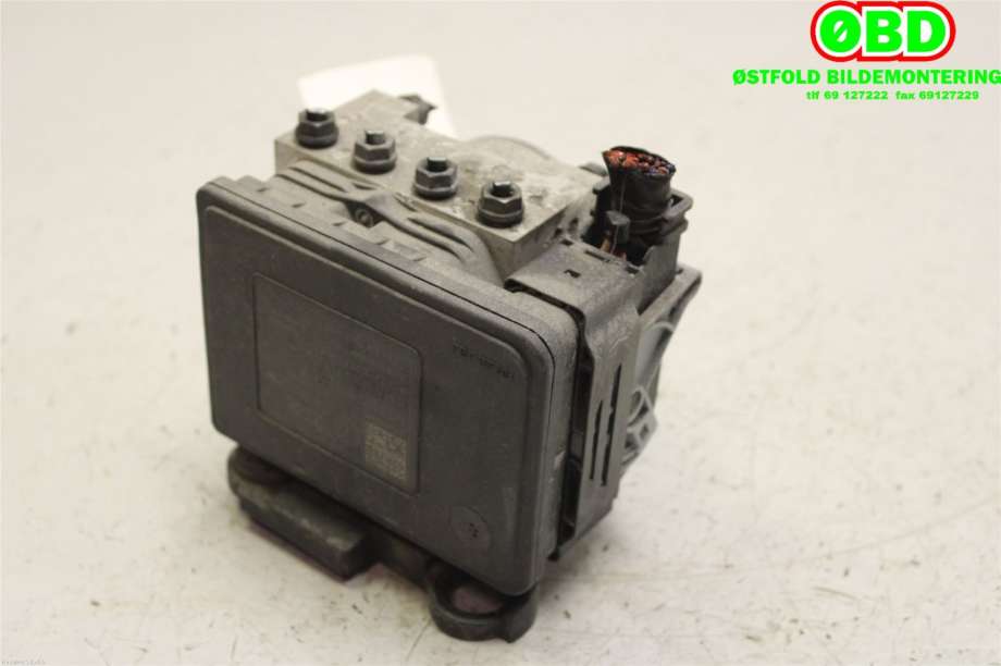 ABS sentral til VW Golf Sportsvan 2014-2018  (VOLKSWAGEN|5Q0 614 517 K||5Q0614517K)