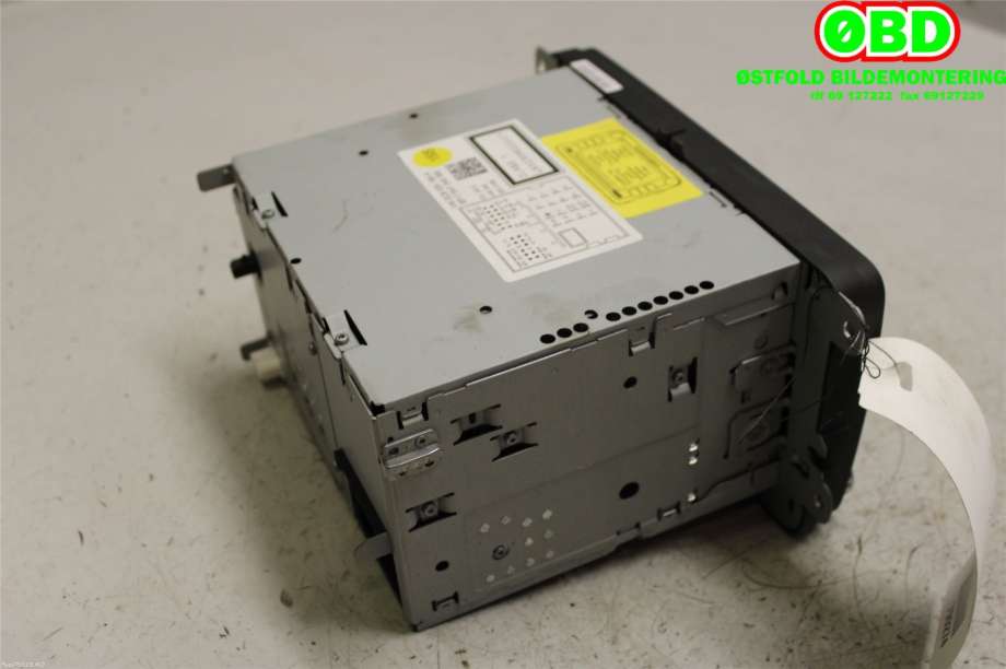 Bilstereo navigasjon til VW Golf, Plus/Cross 2009-2013 (Fase 2)  (VOLKSWAGEN||3C8035195A)