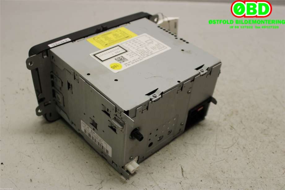 Bilstereo navigasjon til VW Golf, Plus/Cross 2009-2013 (Fase 2)  (VOLKSWAGEN||3C8035195A)