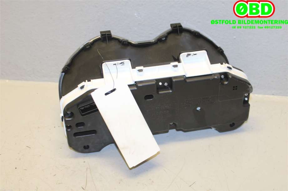 Instrumentpanel til Toyota Auris 2010-2012 (Type I, Fase 2)  (TOYOTA|838000ZN51|)