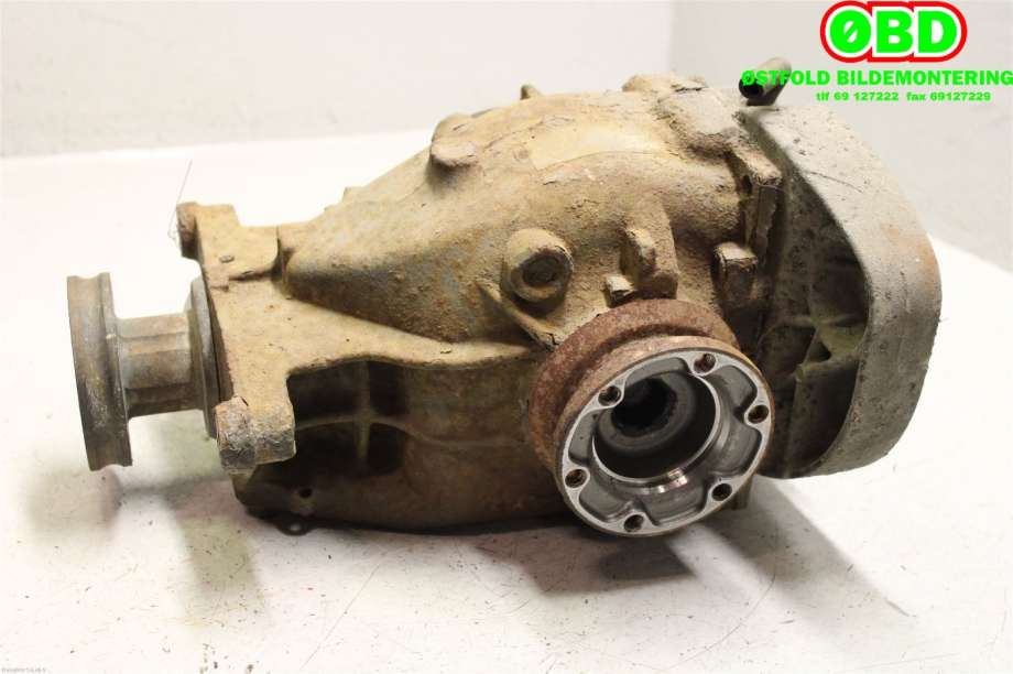Kardang klokke bak til BMW X5 2000-2006 (E53) (E53) (BMW|33 10 7 512 663|)