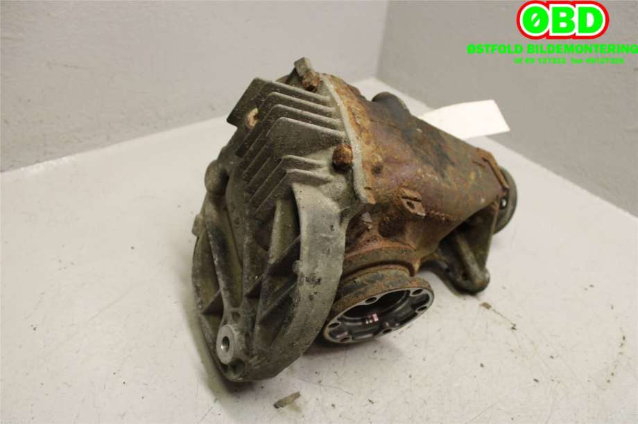 Kardang klokke bak til BMW X5 2000-2006 (E53) (E53) (BMW|33 10 7 512 663|)