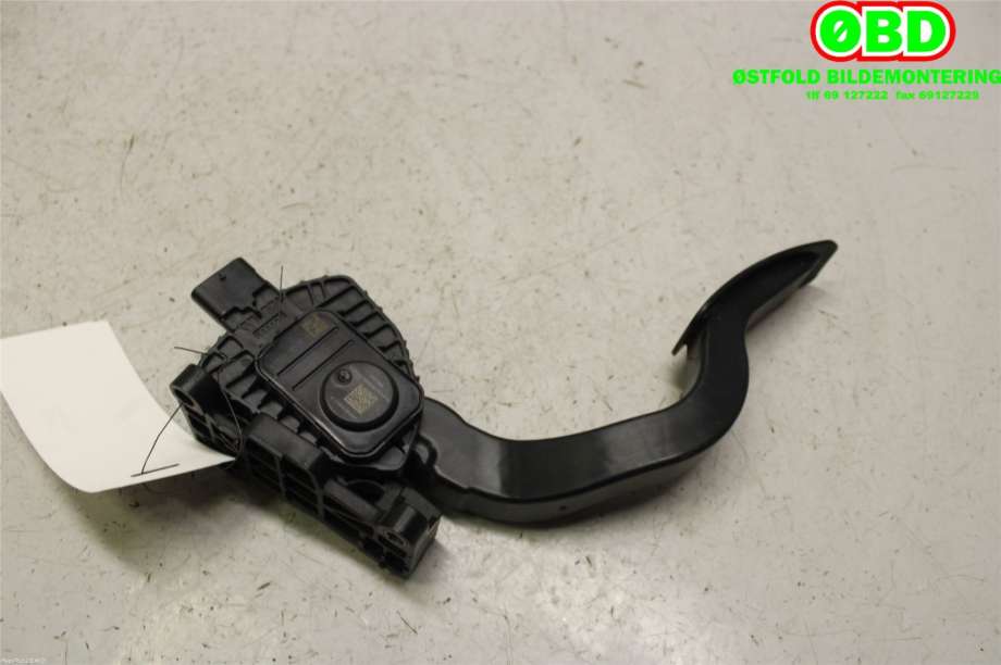 Pedal gass til Tesla Model 3 2018-2023 (Fase 1)  (TESLA|1044695-00-A|)
