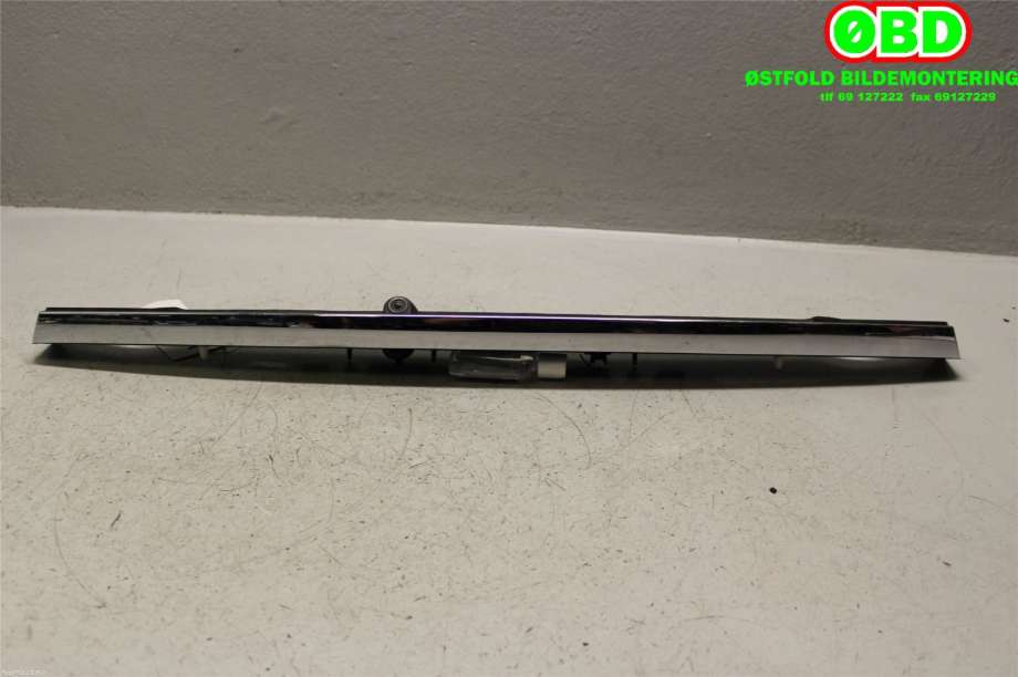 Lister til BMW 7-Serie 2009-2015 (F01/F02/F03/F04) (F01/F02/F03/F04) (BMW|51137200035|)