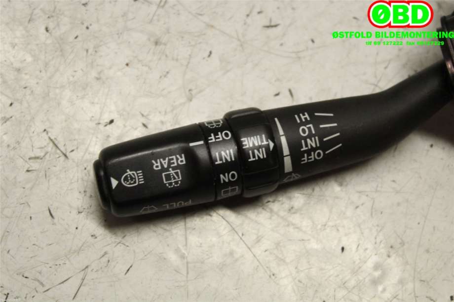 Bryter lys til Toyota Land Cruiser 120 2002-2009  (TOYOTA|8465260811|)