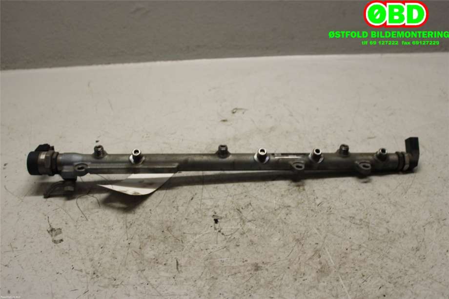 Dyseskinne (fuelrail) til BMW X6 2008-2014 (E71/E72) (E71/E72) (BMW|13 53 7 805 727|0445216015|7795514)