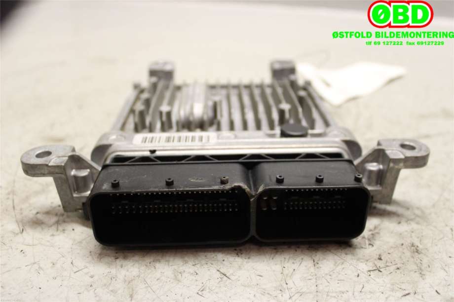 Styreenhet motor til Mercedes C-Klasse 2011-2014 (Fase 2) (W204) (W204) (MERCEDES|A 651 900 75 00||6519007500)