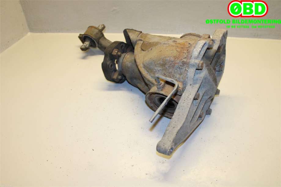 Kardang klokke bak til Mercedes Vito 2014-->> (W447) (W447) (MERCEDES|A 447 350 08 14|)