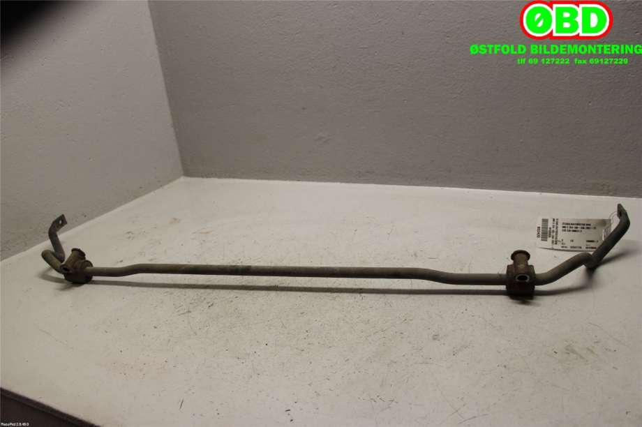Stabilisatorstag bak til Mercedes C-Klasse 2011-2014 (Fase 2) (W204) (W204) (MERCEDES|A 204 326 10 65|)