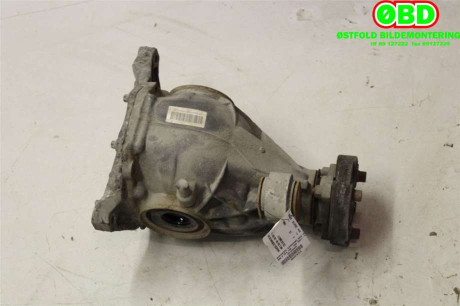Kardang klokke bak til Mercedes C-Klasse 2011-2014 (Fase 2) (W204) (W204) (MERCEDES|A 207 350 03 14|)