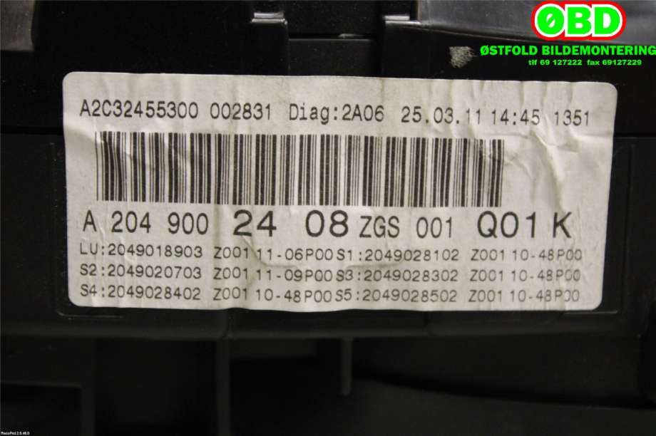 Instrumentpanel til Mercedes C-Klasse 2011-2014 (Fase 2) (W204) (W204) (MERCEDES|A 204 900 24 08|A 204 900 41 08|2049002408)