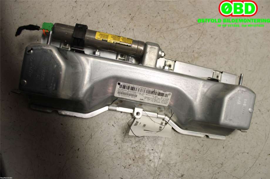 Airbag kne til Mercedes C-Klasse 2011-2014 (Fase 2) (W204) (W204) (MERCEDES|A 204 860 19 02||2048601902)
