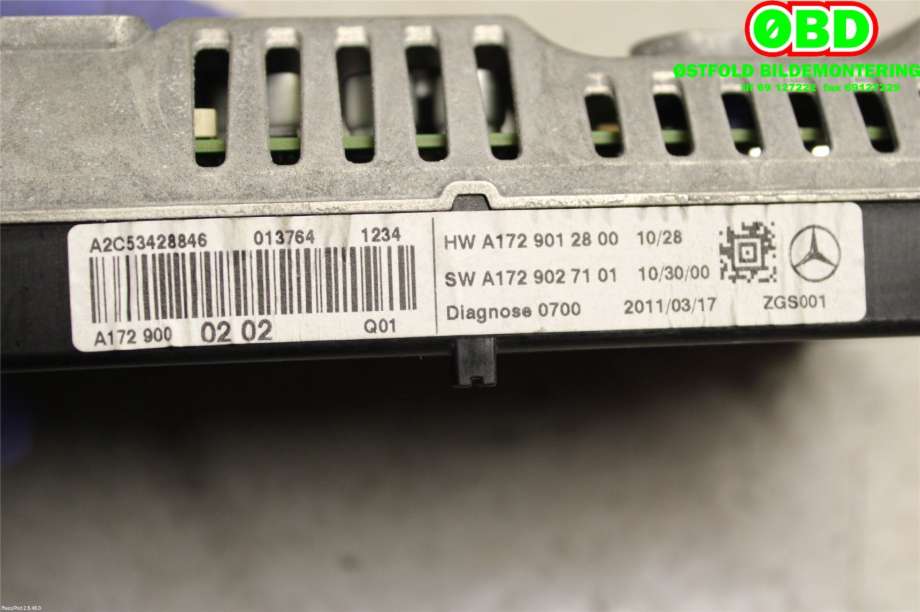 Instrument kjørecomputer til Mercedes C-Klasse 2011-2014 (Fase 2) (W204) (W204) (MERCEDES|A 172 900 02 02|A 172 900 40 04|1729012800)