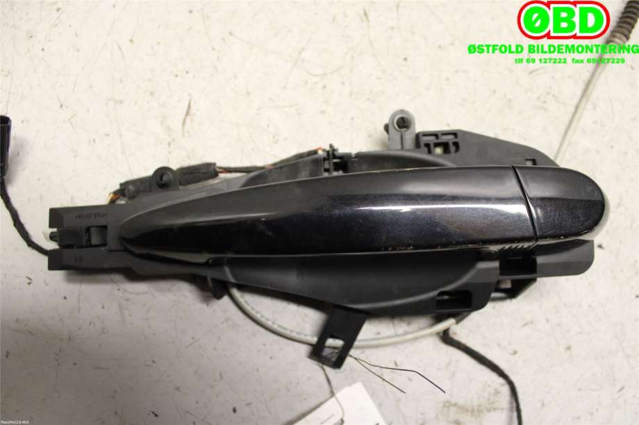 Dørhåndtak utv høyre foran til BMW X6 2008-2014 (E71/E72) (E71/E72) (BMW|51 21 7 207 564|51 21 7 193 264|)