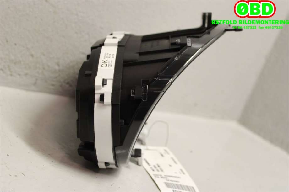 Instrumentpanel til Kia e-Soul 2019-->> (Type III)  (KIA|94013J2730|)