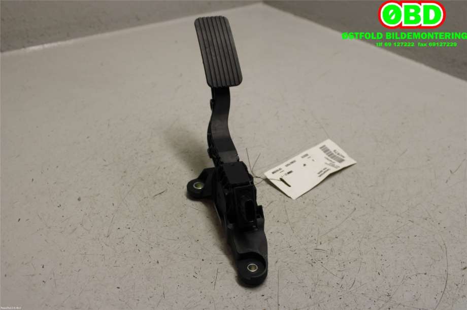 Pedal gass til Kia e-Soul 2019-->> (Type III)  (KIA|32700H8100|)