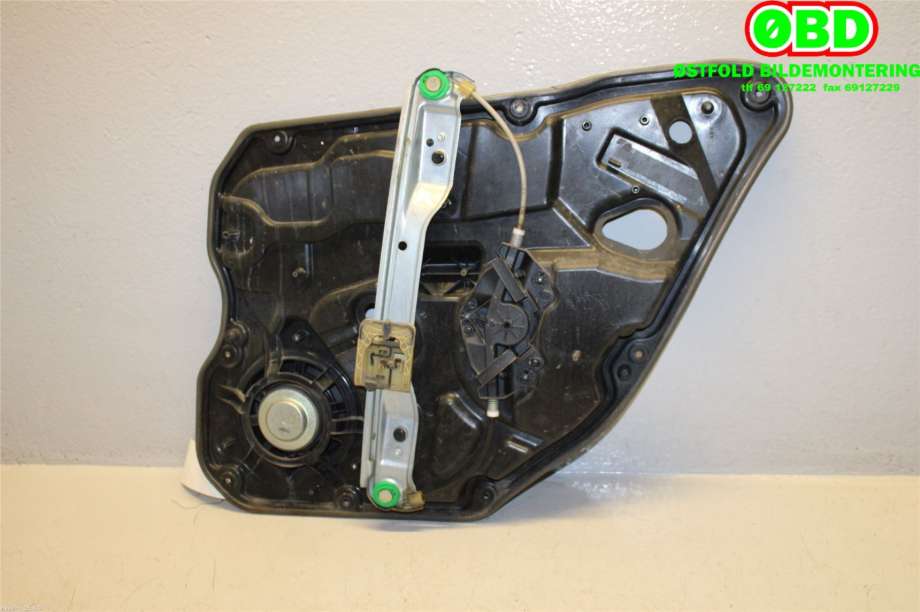 Ruteheis venstre bak til Volvo S60 2010-2014 (Type II, Fase 1)  (VOLVO|30784308|)