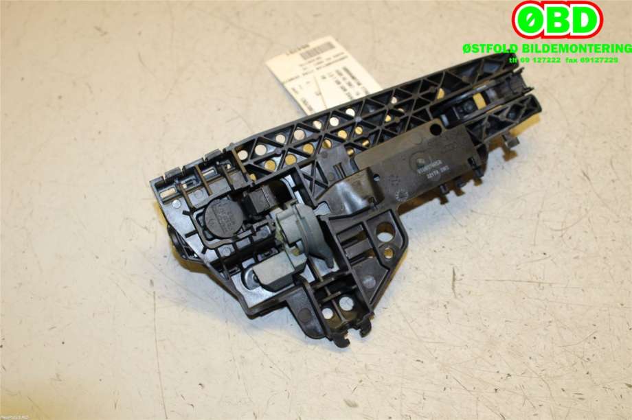 Dørhåndtak utv venstre bak til Audi A5 2007-2016 (Type I)  (AUDI|8T0 837 205 A|8T0 837 885 B|8T0837885B)