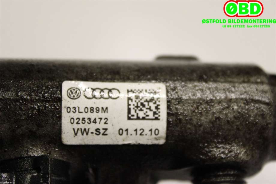 Dyseskinne (fuelrail) til VW Touran 2010-2015 (Type I, Fase 3)  (VOLKSWAGEN|03L 130 089 P||03L089M)